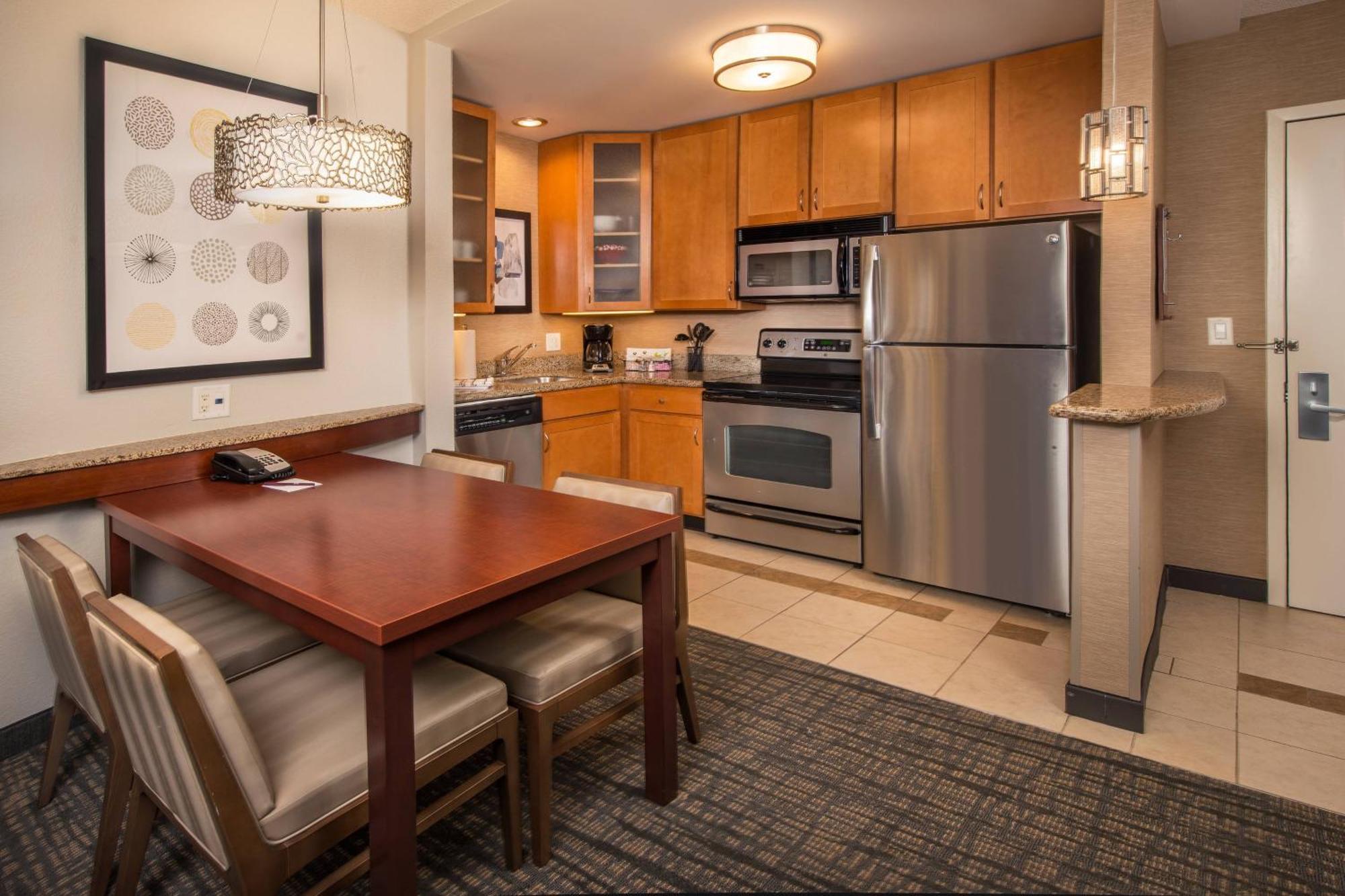 סטרלינג Residence Inn Dulles Airport At Dulles 28 Centre מראה חיצוני תמונה